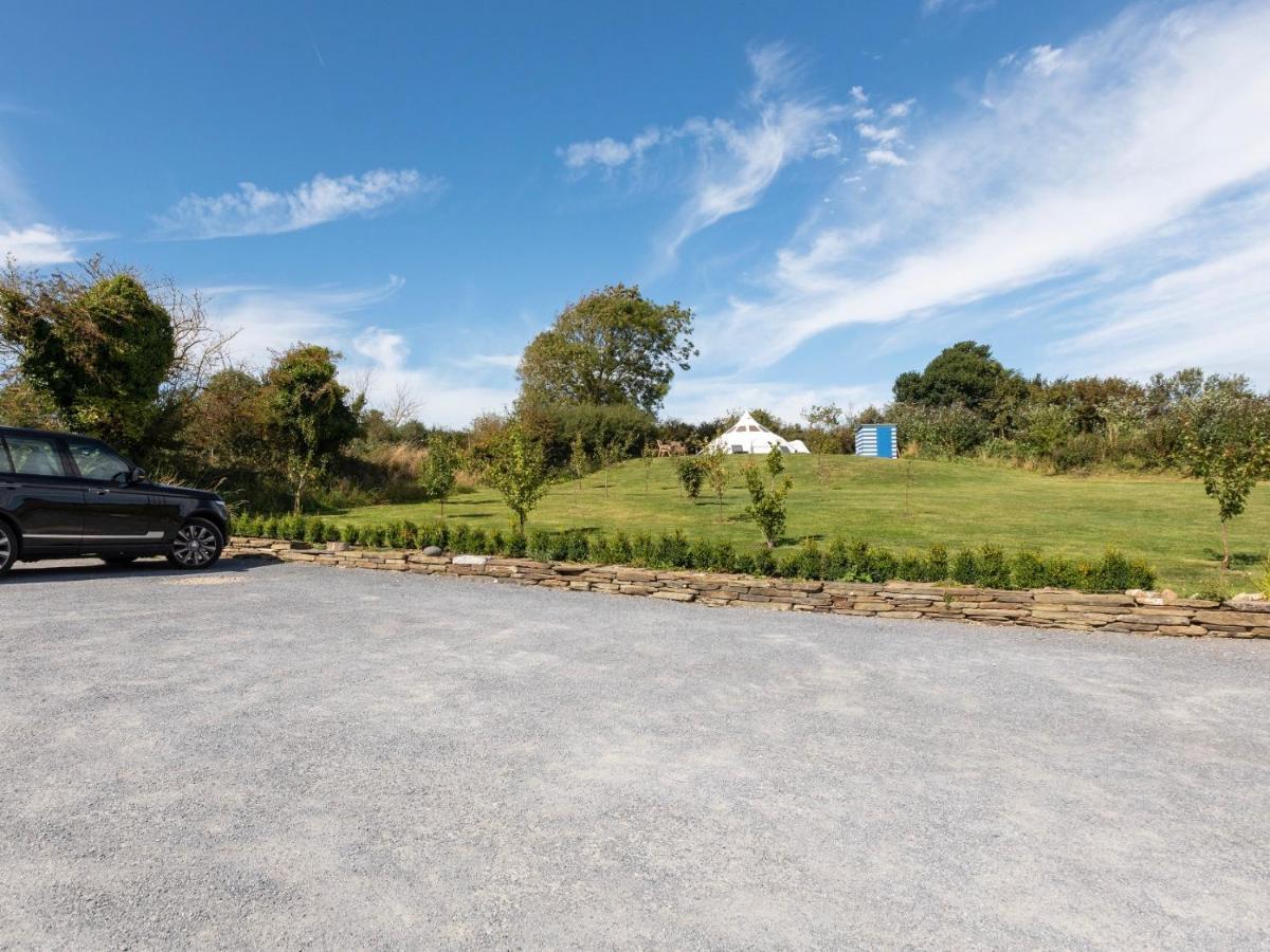 Horsemans Close Kingsbridge  Ngoại thất bức ảnh